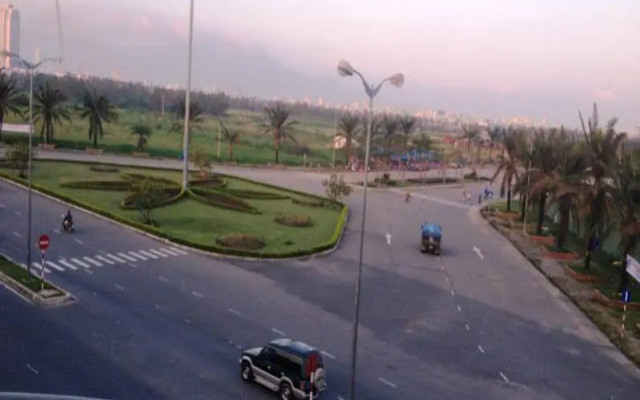 Long Phu Hotel