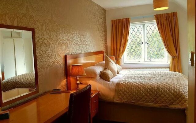 Sadlers Guest House