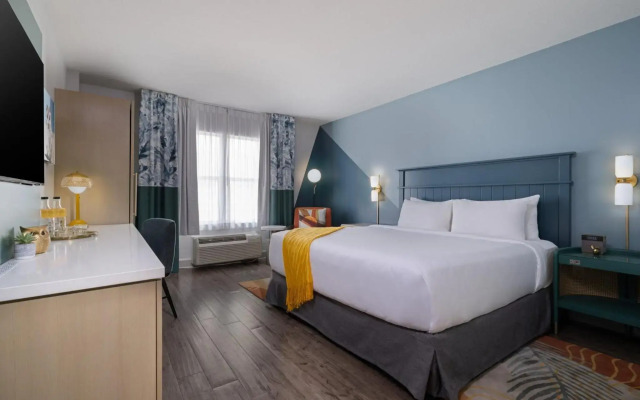 voco Sarasota by IHG