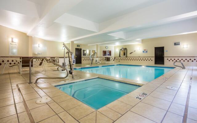 Holiday Inn Express - Layton by IHG