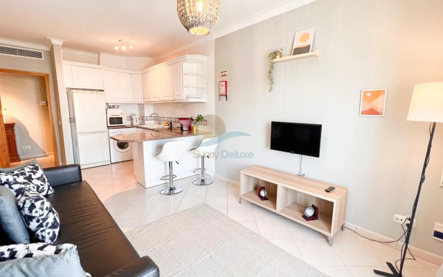 Oura Praia Hotel And Apartments