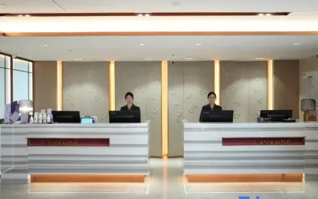 Lifeng Hotel (Wujiaqu Cultural Center Municipal Government Branch)