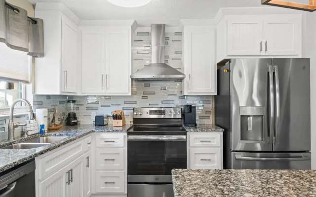 Beachy Bonanza by Book That Condo