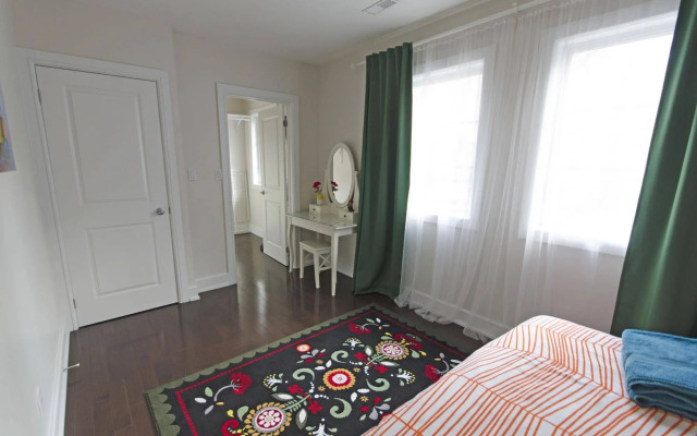 Family Friendly Furnished House