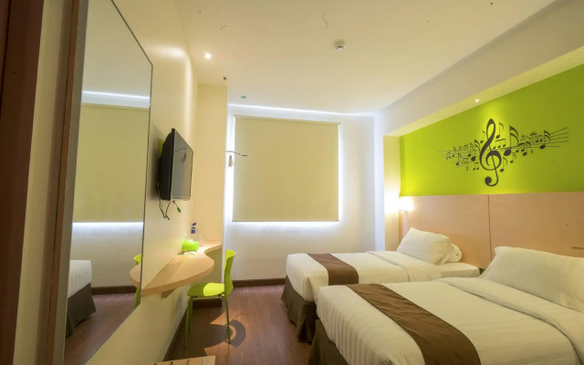 Front One Hotel Jayapura