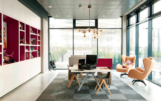 MOXY Frankfurt Eschborn