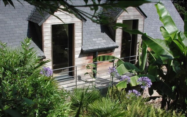 Un Jardin en Pente Douce