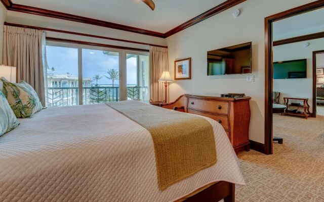 Hale Tiare 2 Bedroom Condo by RedAwning