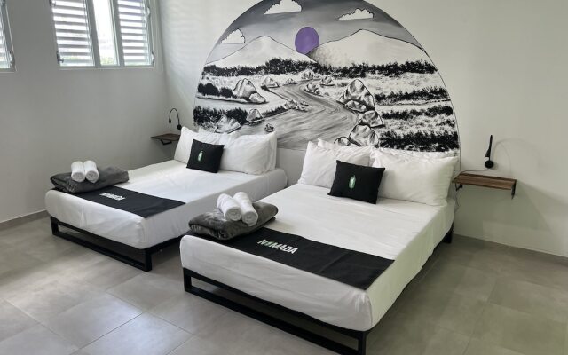 Nomada Beach Hostel - Adult Only