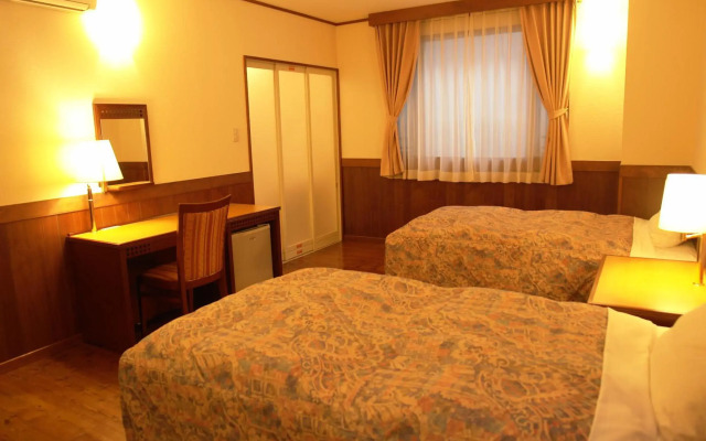Rakuchin Hotel