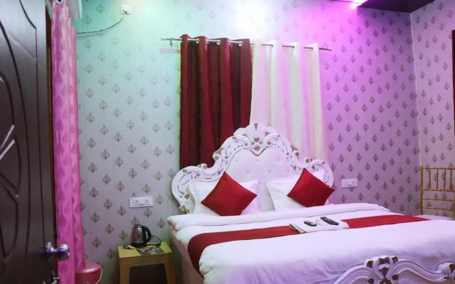 Hotel Krishna Manu Palace
