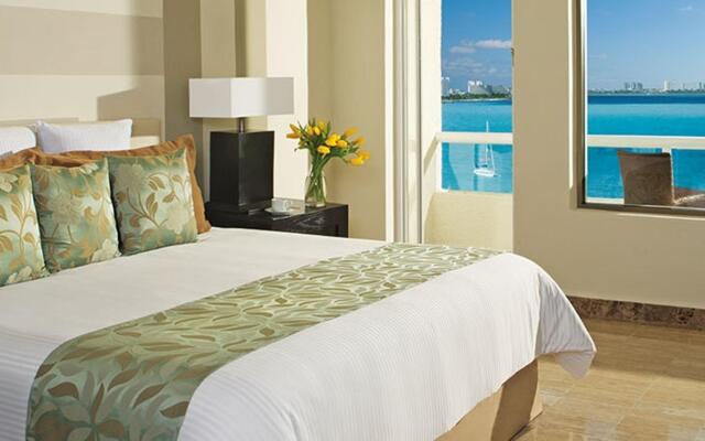 Dreams Sands Cancun Resort & Spa - All Inclusive