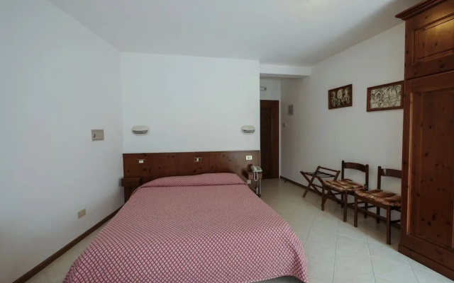 Albergo De March
