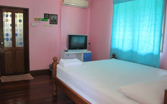 The Green Resort Sri Racha