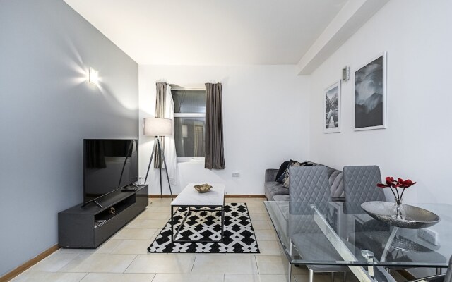 Laystall Apartment by Flexystays