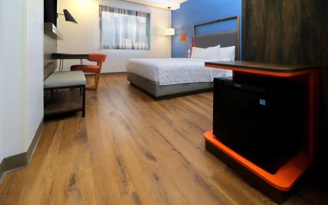 Tru By Hilton Monterrey Fundidora