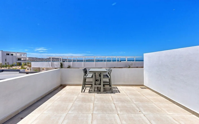 Blue House LV 2-4 Costa Divina by Kivoya