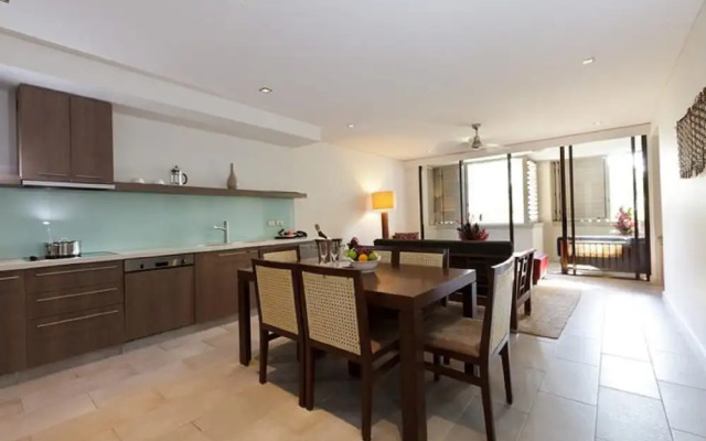 Luxury Apartment at Sea Temple Palm Cove 2 Bed 2 Bath