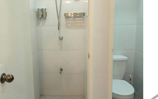 Airport Hostel