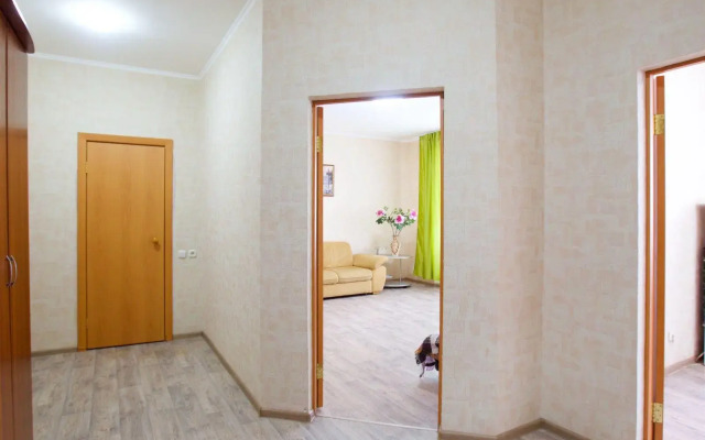 Apartments on Molokova street 8