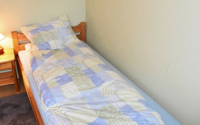6 Person Holiday Home in Stranda