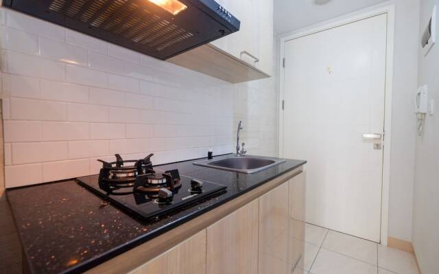 Deluxe Studio Apartment @ Springlake Summarecon