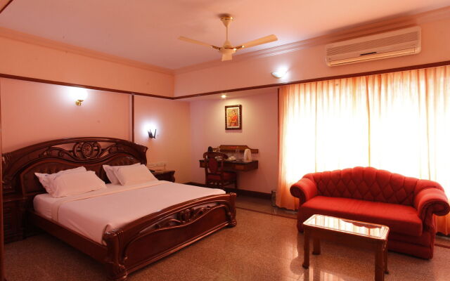 Mayura Residency