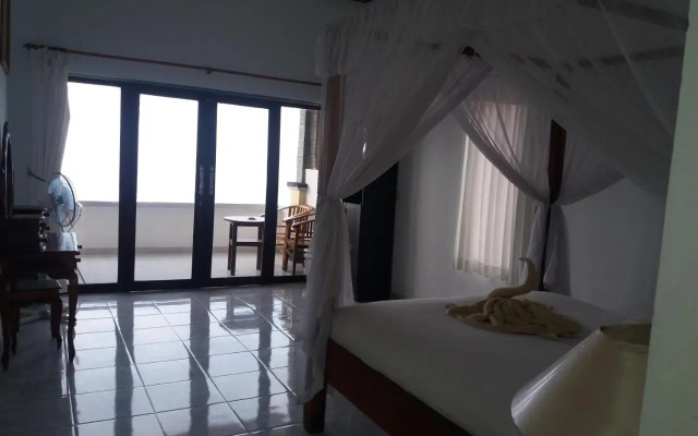 Warung Ombak Homestay