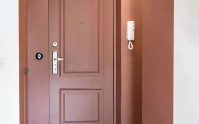 City Center Apartment 81 - ProperUNIT