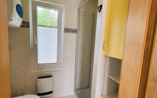 Bungalow Steps From the Sea