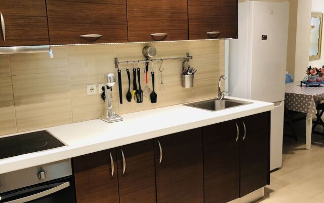 Sunset Koubeli Studio