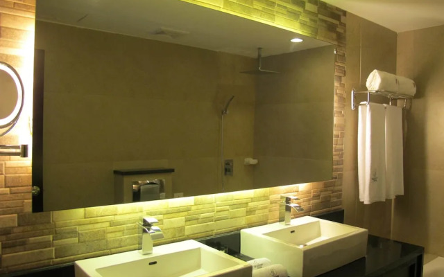 Grandview Tower Hotel