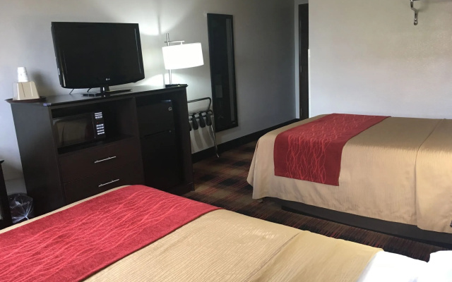 Super 8 Ames