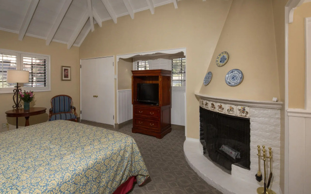 Normandy Inn