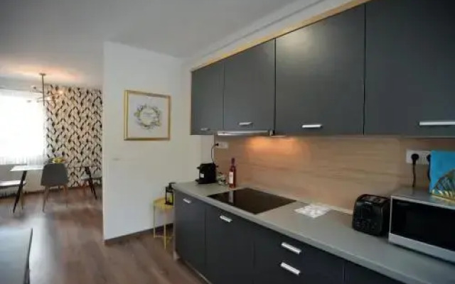 One Luxury Suites Eger