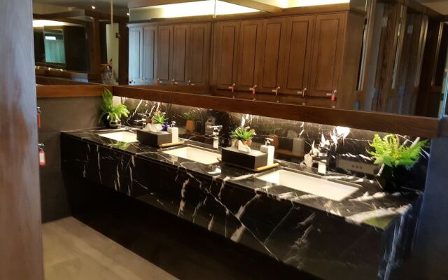 Rain Cha-am Pool View