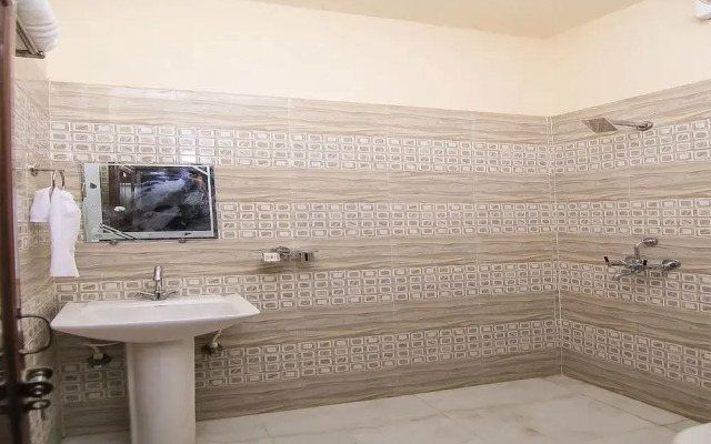 Capital O 12244 Hotel JK Palace