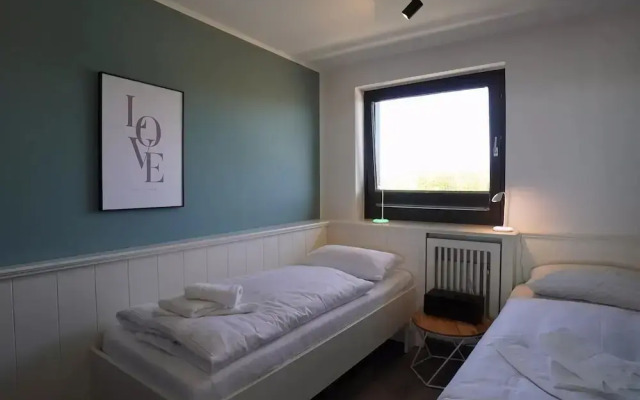 Penthouse by North Sea With Pool and Sauna