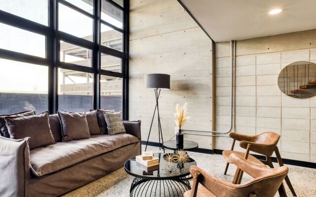 Downtown Loft by ULIV