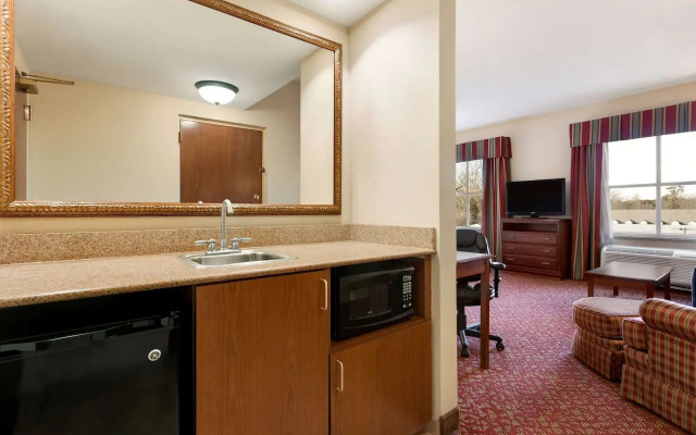 Hampton Inn & Suites Williamsburg Historic District