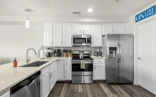 Seascape Cove Waterfront!