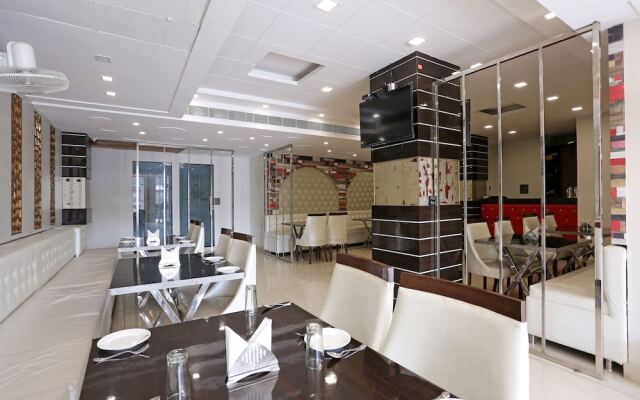 Townhouse OAK Hotel Arnavya
