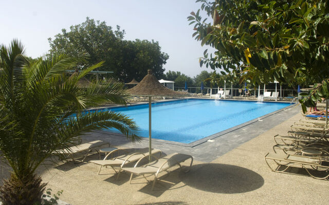 Penelope Beach Hotel Apts