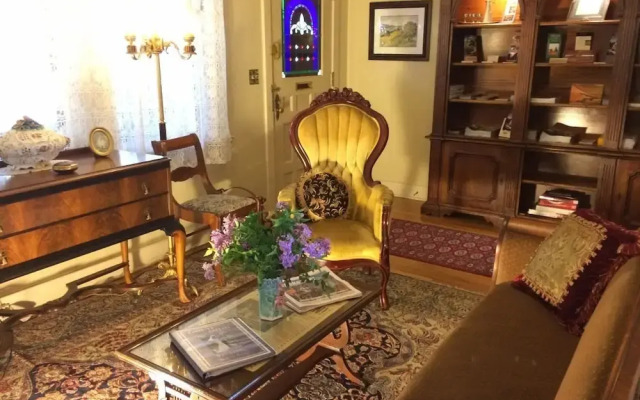 Barretta Gardens Inn