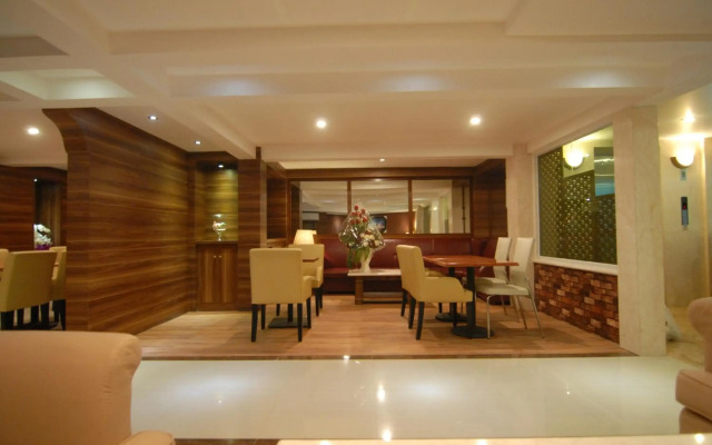Grand Kasira
