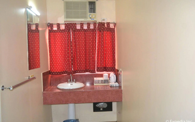 RedDoorz @ Clarkview 21st Street Angeles City