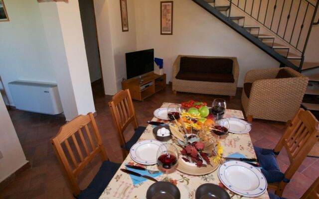 Belvilla by OYO Fienile