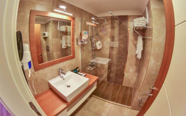 Diamond Hotel