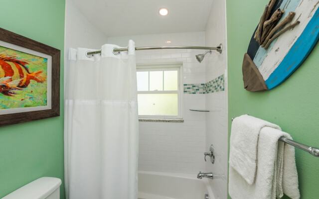 Sea Breeze by AMI Locals