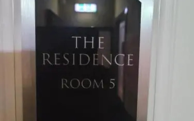 The Residence - NO 8